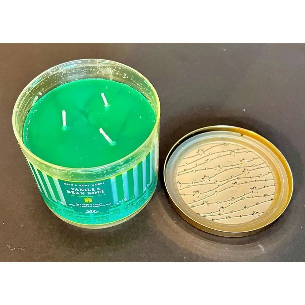 Bath & Body Works VANILLA BEAN NOEL 3-Wick Scented Candle, 14.5 oz Holiday New